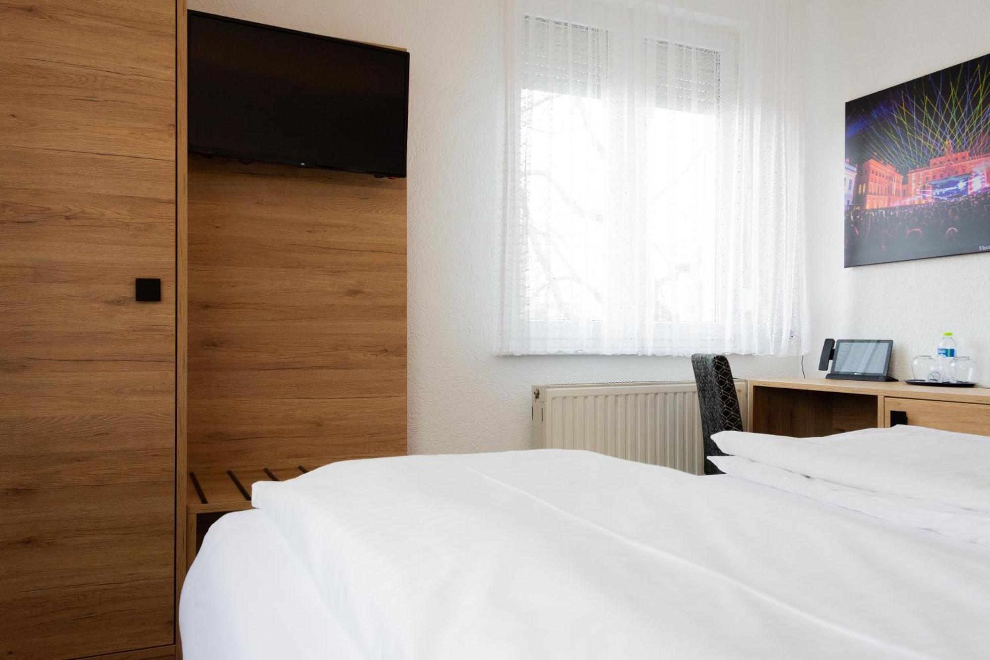 Hotel-Cocco-Bello In Der Villa Foret Λούντβιχσμπουργκ Εξωτερικό φωτογραφία