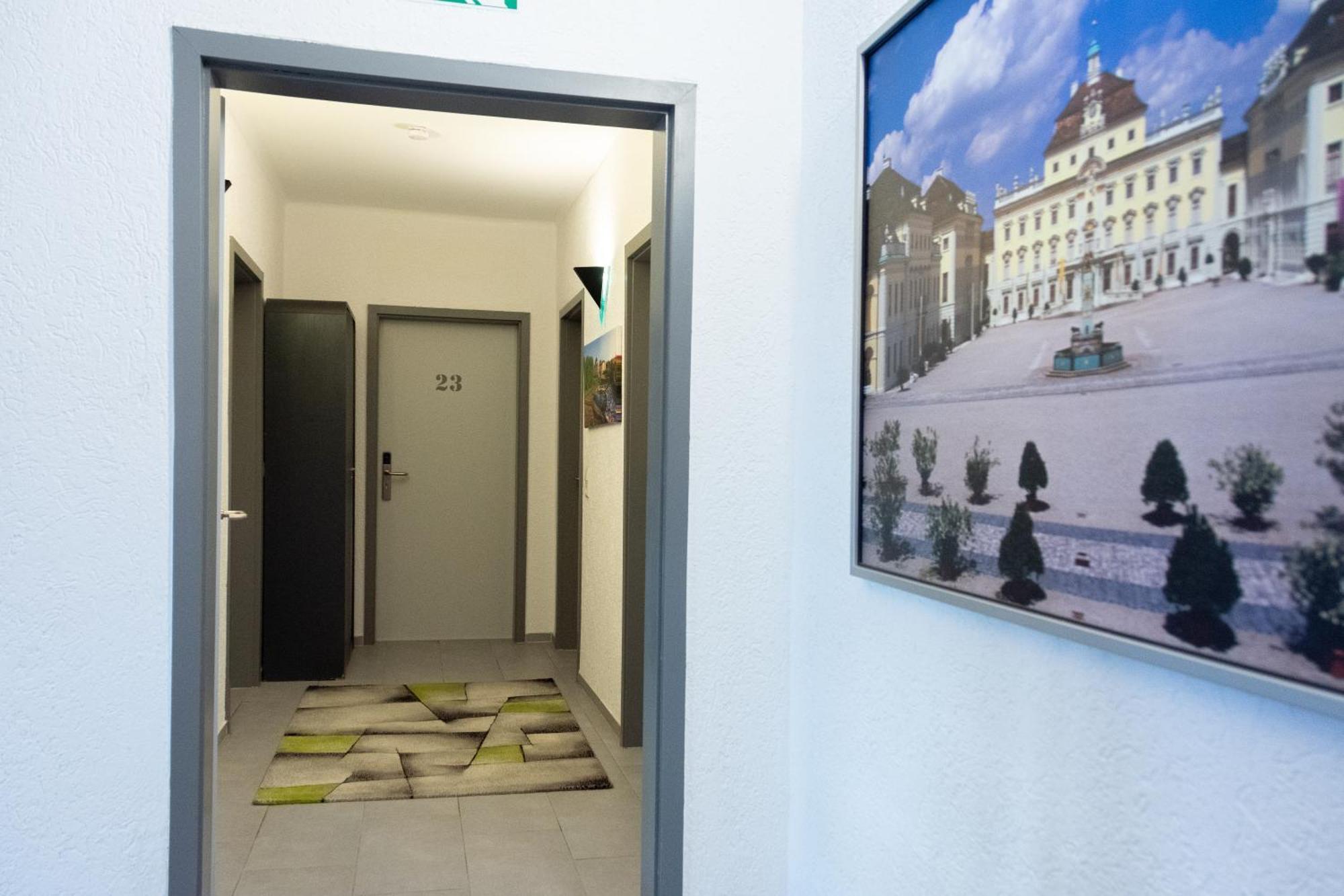 Hotel-Cocco-Bello In Der Villa Foret Λούντβιχσμπουργκ Εξωτερικό φωτογραφία